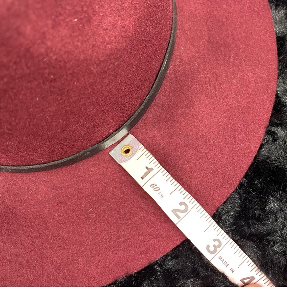Banana Republic Burgundy Wool Hat main image 6